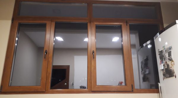 Шестkамерна KMG дограма, цвят "Златен дъб"