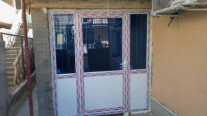 PVC KMG 4k входна врата