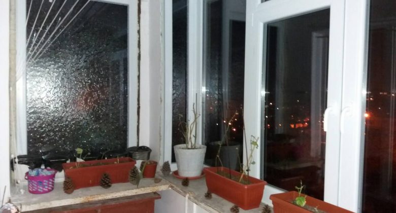 Тераса PVC KMG 4k , Ка-стъкло + орнаментно стъкло