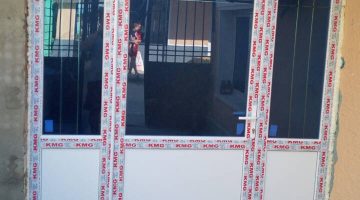 PVC KMG 4k входна врата